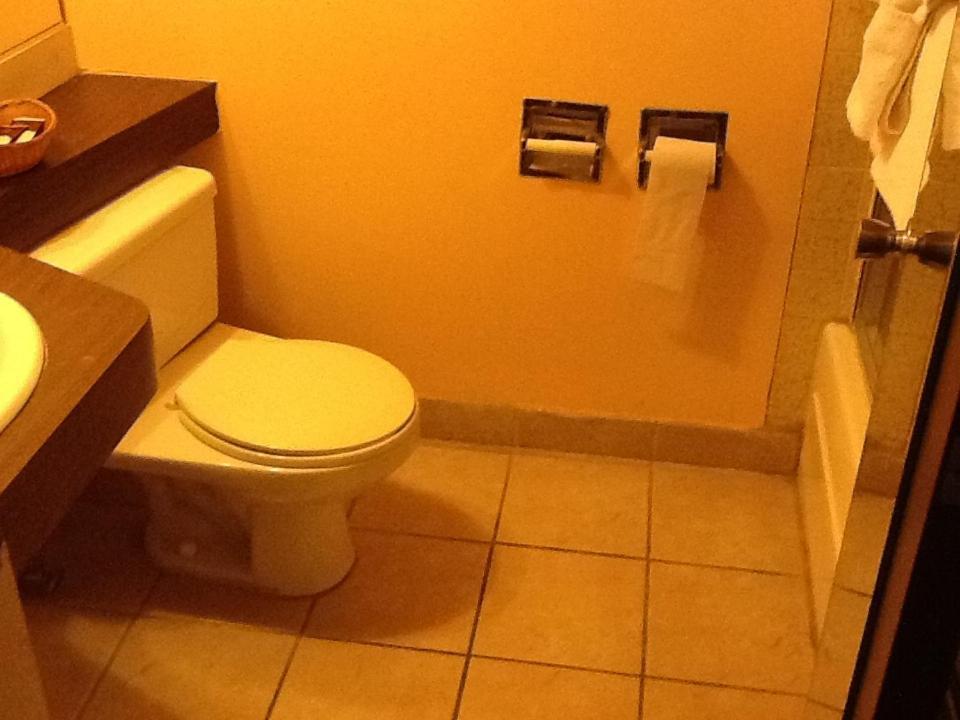 Regency Inn And Suites 볼드윈파크 외부 사진